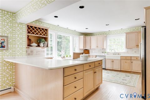 Tiny photo for 4302 Cambridge Road, Richmond, VA 23221 (MLS # 2609674)