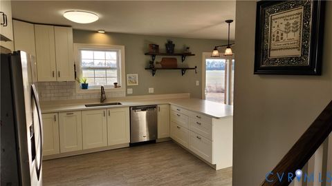 Tiny photo for 12107 Jones Town Drive, Ivor, VA 23866 (MLS # 2614006)