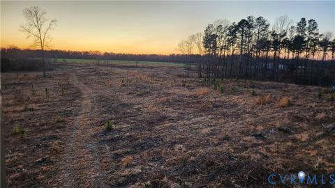 Tiny photo for 12107 Jones Town Drive, Ivor, VA 23866 (MLS # 2614006)