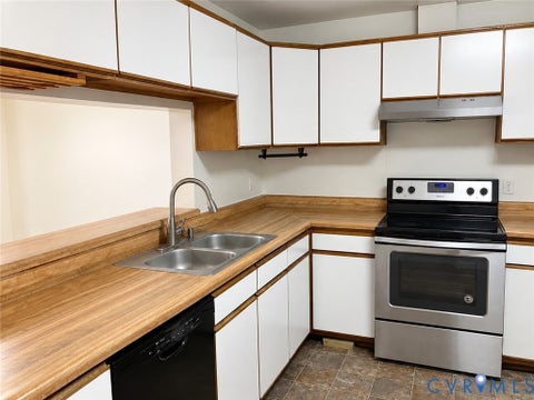 Tiny photo for 312 Elderwood Court, Virginia Beach, VA 23462 (MLS # 2624156)