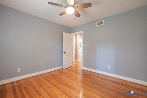Tiny photo for 5709 Monument Avenue, Richmond, VA 23226 (MLS # 2621438)