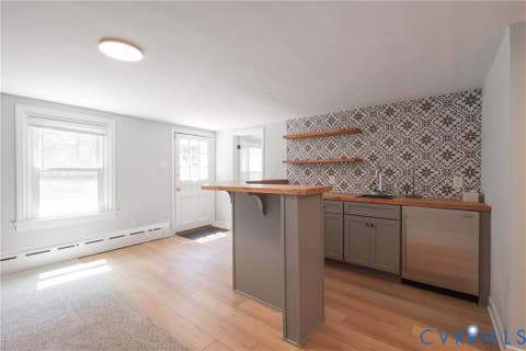 Tiny photo for 5709 Monument Avenue, Richmond, VA 23226 (MLS # 2621438)
