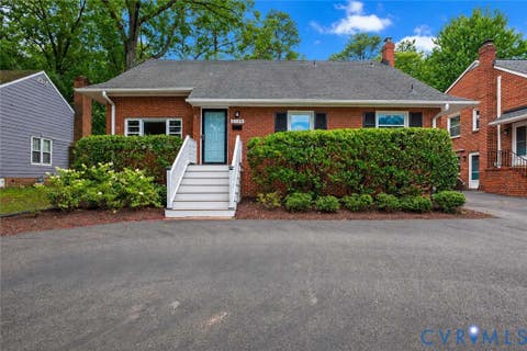 Photo of 5709 Monument Avenue, Richmond, VA 23226 (MLS # 2621438)