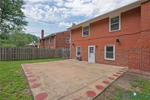 Tiny photo for 5709 Monument Avenue, Richmond, VA 23226 (MLS # 2621438)