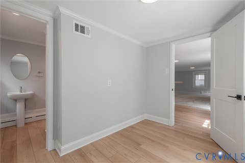 Tiny photo for 5709 Monument Avenue, Richmond, VA 23226 (MLS # 2621438)