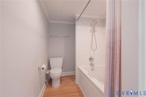 Tiny photo for 5709 Monument Avenue, Richmond, VA 23226 (MLS # 2621438)