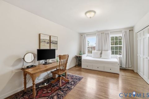 Tiny photo for 405 Canterbury Street, Hopewell, VA 23860 (MLS # 2533781)