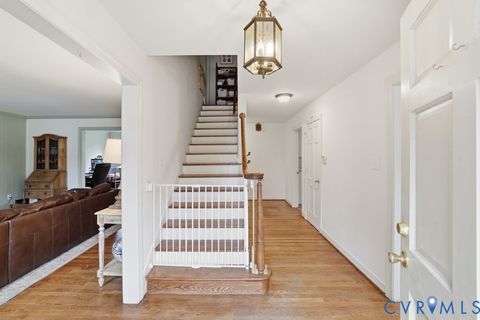 Tiny photo for 405 Canterbury Street, Hopewell, VA 23860 (MLS # 2533781)