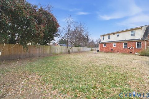 Tiny photo for 405 Canterbury Street, Hopewell, VA 23860 (MLS # 2533781)