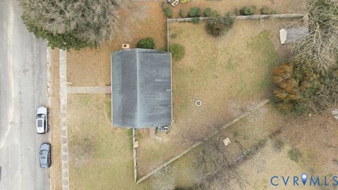 Tiny photo for 405 Canterbury Street, Hopewell, VA 23860 (MLS # 2533781)