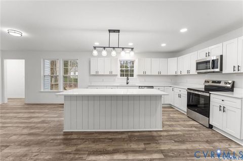 Tiny photo for 517 Hessler Drive, Ruther Glen, VA 22546 (MLS # 2606366)