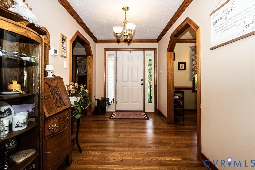 4942 Rail Drive