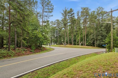 Tiny photo for 801 Lake Caroline Drive, Ruther Glen, VA 22546 (MLS # 2618428)
