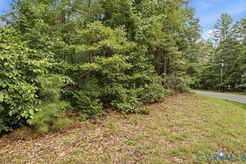 Tiny photo for 801 Lake Caroline Drive, Ruther Glen, VA 22546 (MLS # 2618428)
