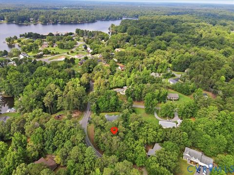 Tiny photo for 801 Lake Caroline Drive, Ruther Glen, VA 22546 (MLS # 2618428)