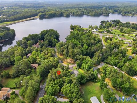 Tiny photo for 801 Lake Caroline Drive, Ruther Glen, VA 22546 (MLS # 2618428)