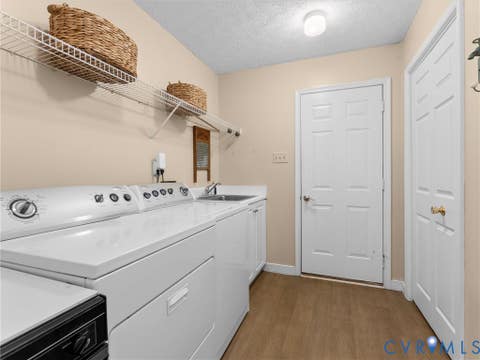 Tiny photo for 319 Lee Court, Henrico, VA 23075 (MLS # 2618102)