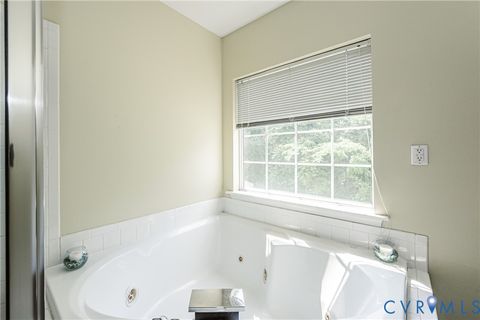 Tiny photo for 811 Kiefer Field Court, Glen Allen, VA 23059 (MLS # 2614662)