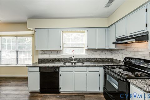 Tiny photo for 811 Kiefer Field Court, Glen Allen, VA 23059 (MLS # 2614662)