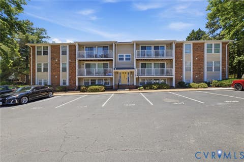 Photo of 7705 Okeith Court #1808, Henrico, VA 23228 (MLS # 2615166)