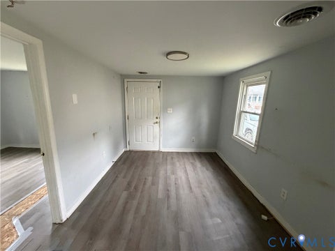 Tiny photo for 334 S 17th Avenue, Hopewell, VA 23860 (MLS # 2627941)