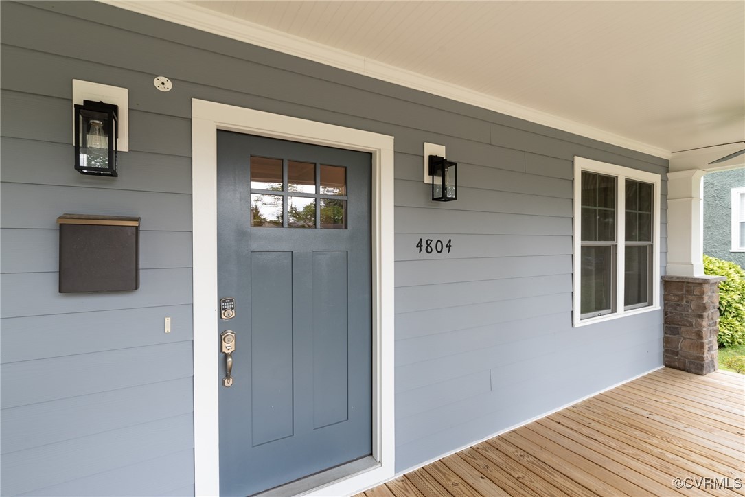 4804 Leonard Parkway