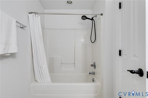 Tiny photo for 2623 Q Street, Richmond, VA 23223 (MLS # 2617054)