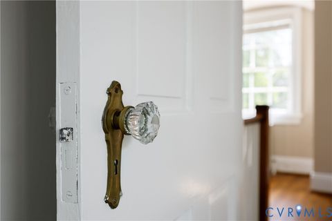 Tiny photo for 4525 E Seminary Avenue, Richmond, VA 23227 (MLS # 2609544)