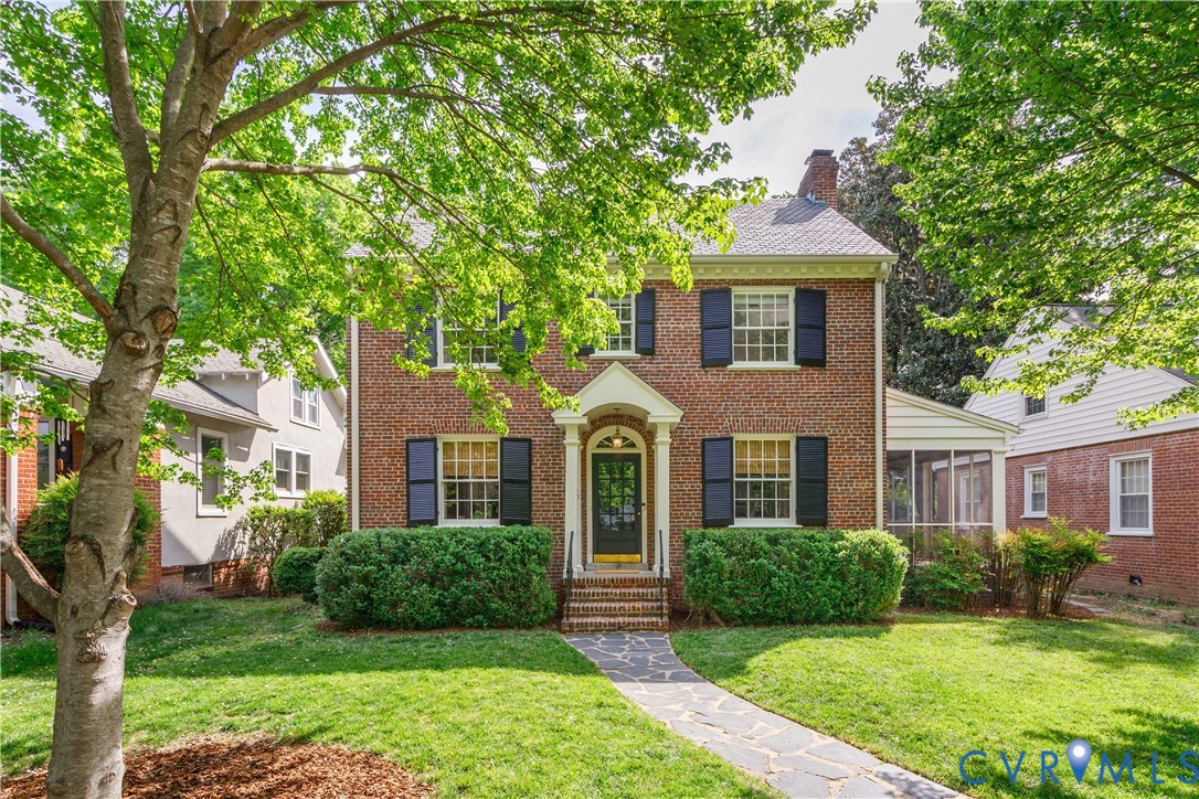 4525 E Seminary Avenue