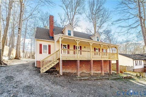 Photo of 3025 Maplevale Road, Chester, VA 23831 (MLS # 2532454)
