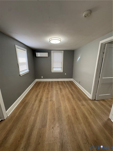 Tiny photo for 826 Azalea Avenue, Richmond, VA 23227 (MLS # 2623413)