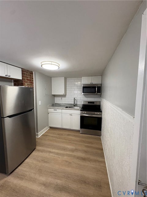 Tiny photo for 826 Azalea Avenue, Richmond, VA 23227 (MLS # 2623413)