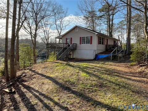 Tiny photo for 471 Knights Run Road, Heathsville, VA 22473 (MLS # 2618963)