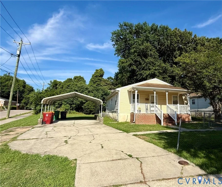 803 Diamond Street