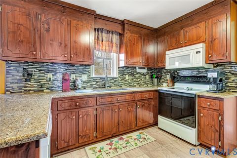 Tiny photo for 15621 Corte Castle Place, Chesterfield, VA 23838 (MLS # 2607018)