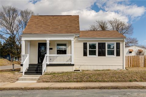 Photo of 21501 W Jackson Street, Chesterfield, VA 23803 (MLS # 2603255)