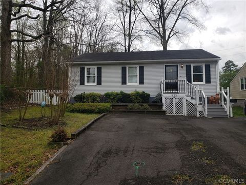 423 Hillcrest Avenue, Colonial Heights, VA 23834 - #: 2406539
