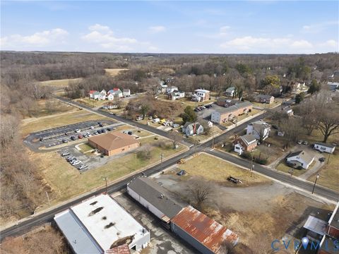 Tiny photo for 221 E Second Street, Farmville, VA 23901 (MLS # 2604232)