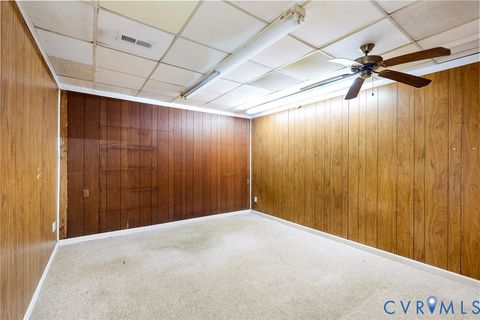 Tiny photo for 221 E Second Street, Farmville, VA 23901 (MLS # 2604232)