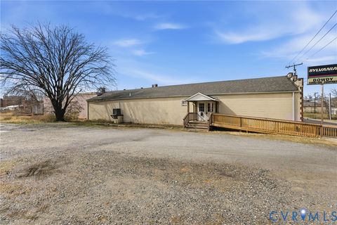 Tiny photo for 221 E Second Street, Farmville, VA 23901 (MLS # 2604232)