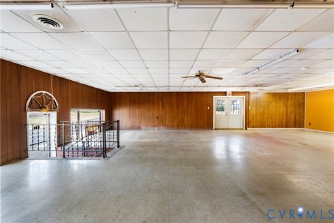 Tiny photo for 221 E Second Street, Farmville, VA 23901 (MLS # 2604232)