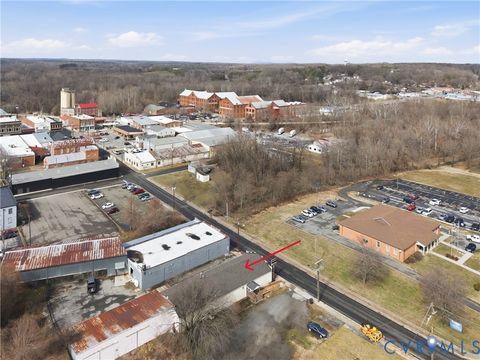 Tiny photo for 221 E Second Street, Farmville, VA 23901 (MLS # 2604232)