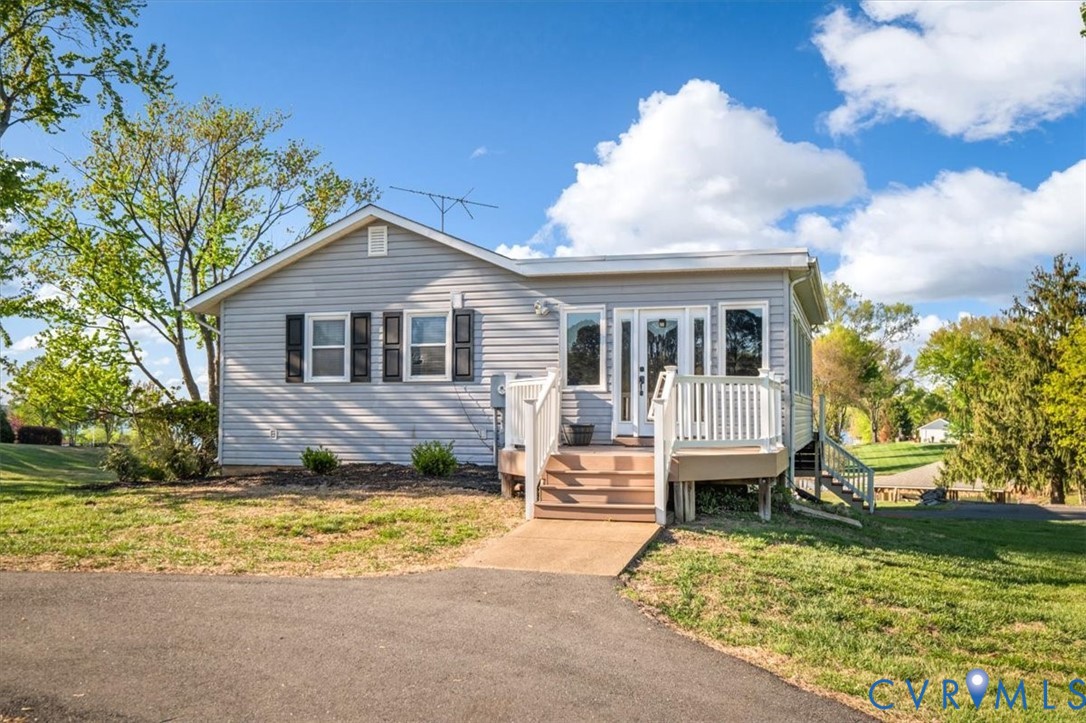 26 Lake Court