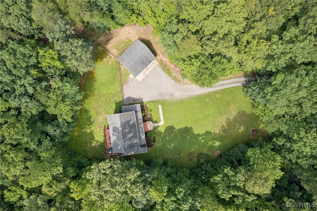 102 Oak Knoll Place