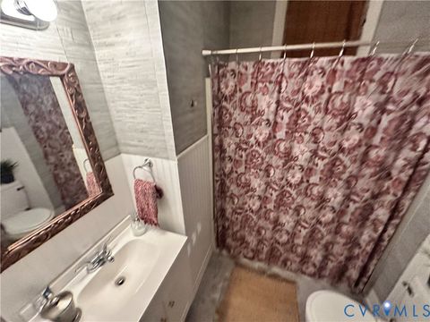 Tiny photo for 8 S Robinson Street, Richmond, VA 23220 (MLS # 2612539)