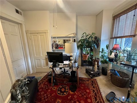 Tiny photo for 8 S Robinson Street, Richmond, VA 23220 (MLS # 2612539)