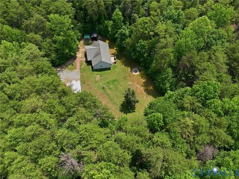 Tiny photo for 24461 Johnson Road, Amelia Courthouse, VA 23083 (MLS # 2616507)