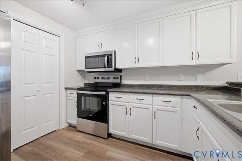 Tiny photo for 301 Beacon Ridge Drive #104, Hopewell, VA 23860 (MLS # 2627450)