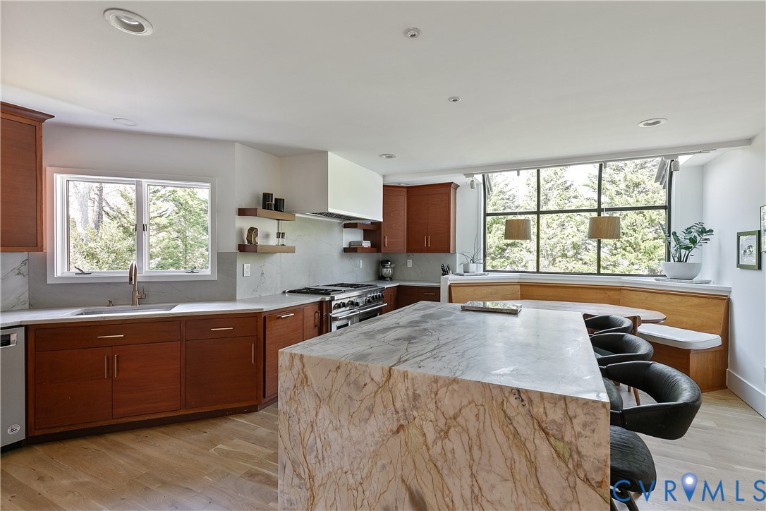 9300 S Mooreland Road