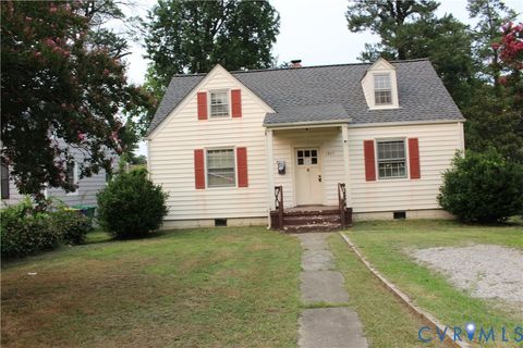 Photo of 1843 Sherwood RD, Petersburg, VA 23805 (MLS # 2619611)